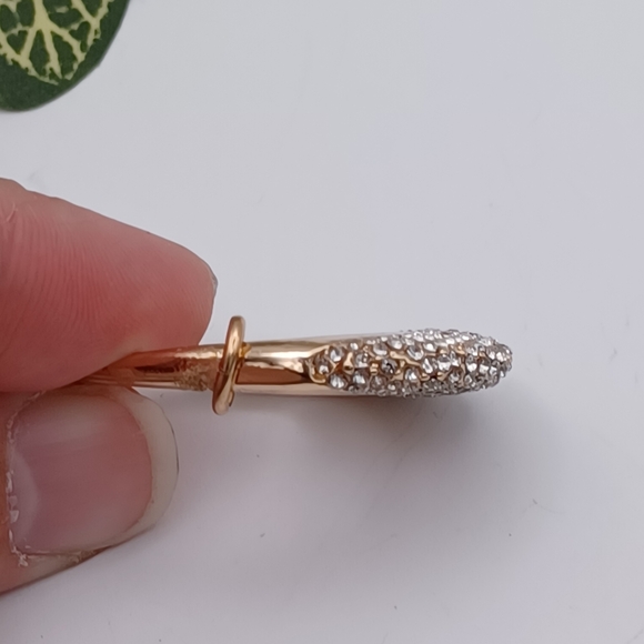 🍀3 for $15 - Reversible Rhinestone Pendant - Picture 3 of 5